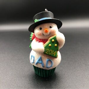 Hallmark Keepsake Ornament 2014 Christmas Dad Cupcake Snowman
